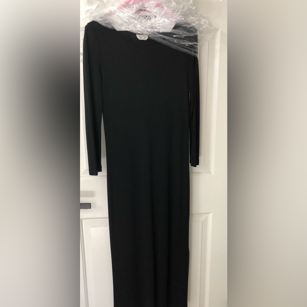 Max Mara Maxi Sheath Dress Flattering & graceful with side slit.